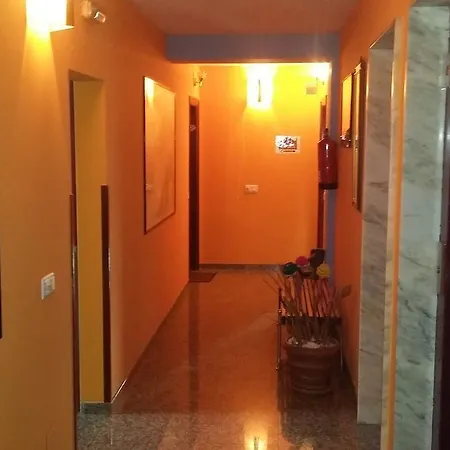 Hospedaxe Carragal 2*